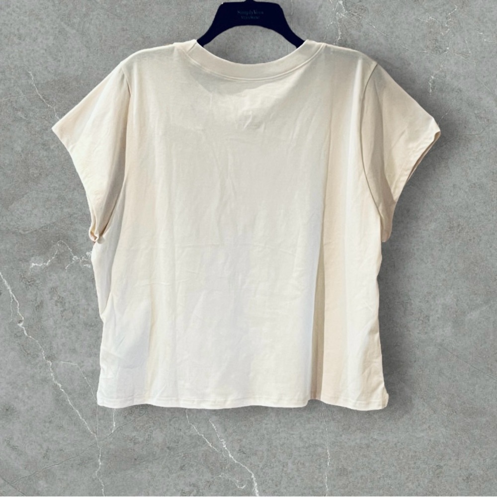 NWT The North Face Women’s Earth Day Slim Cutie Tee - Picture 8 of 13